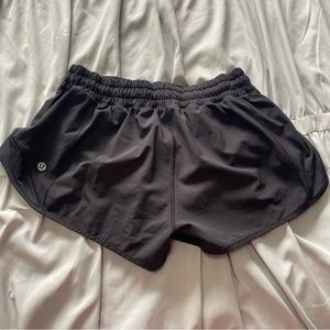 Black Lululemon hotty hot shorts